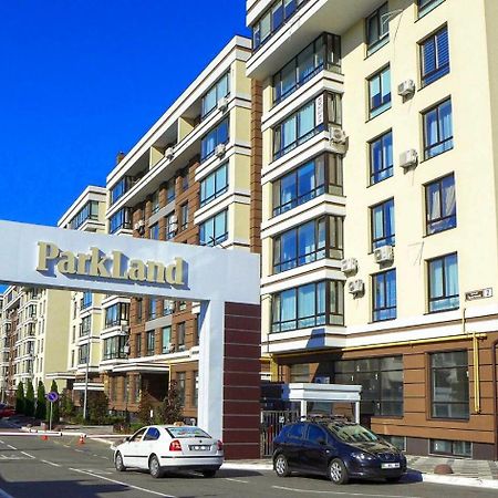 Flatservice Апартаменти В Сучасному Жк Parklend Κίεβο Εξωτερικό φωτογραφία